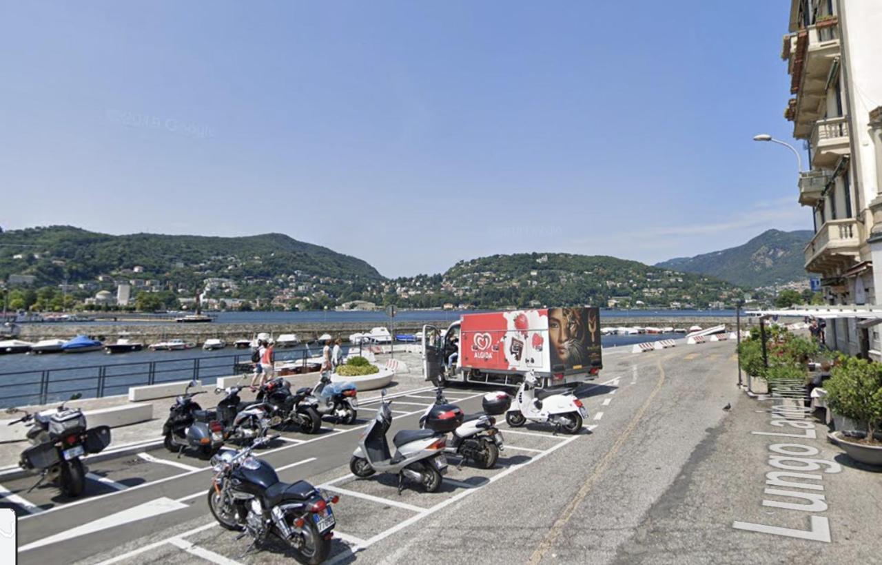 Appartamento Esclusivo Fronte Lago, In Centro A Como Con Garage Esterno foto